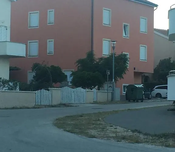 Vidovic Lägenhet Povljana