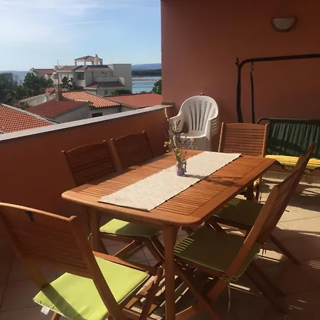 アパート Vidovic *